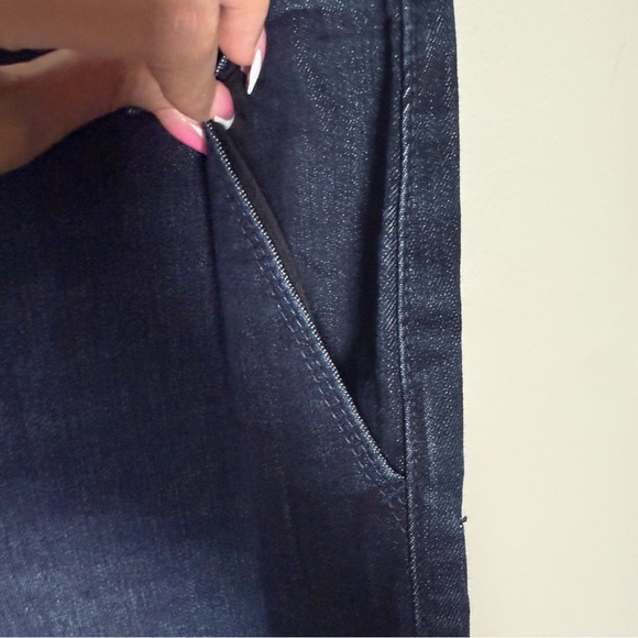 Banana Republic Dark Wash Trouser Wide Leg Jeans Size 29/8 - Picture 4 of 11